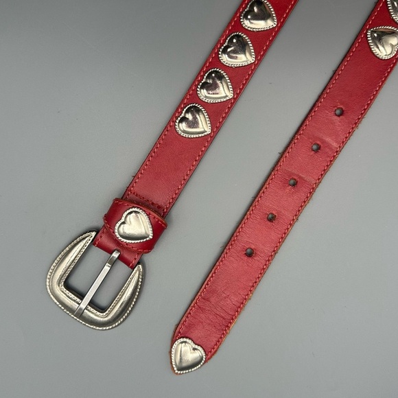 VTG Red Leather Belt with Silver Tone Heart Accents Made in Mexico 29.5”-33.5” - Picture 6 of 15